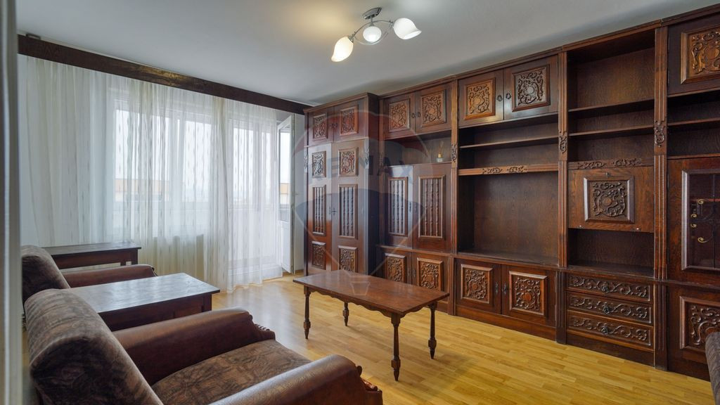 Apartament cu 2 camere de închiriat în zona Craiter