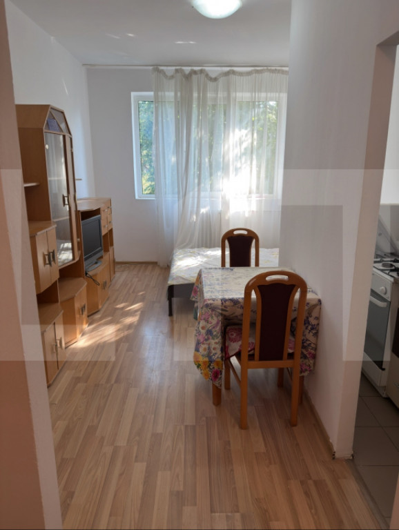 Garsoniera de vânzare, 21 mp, etaj 2, central