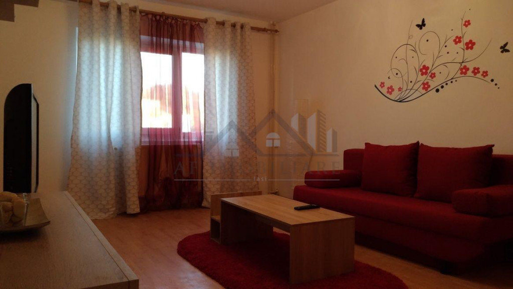Apartament 2 camere Nicolina, decomandat, super ocazie