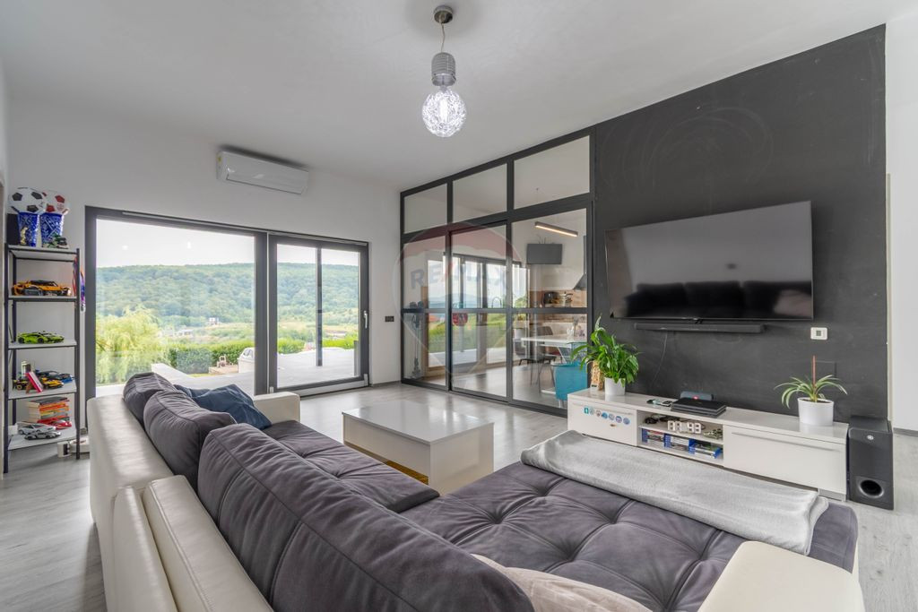 Casa individuala de vanzare / teren 900 mp, Popesti, Cluj