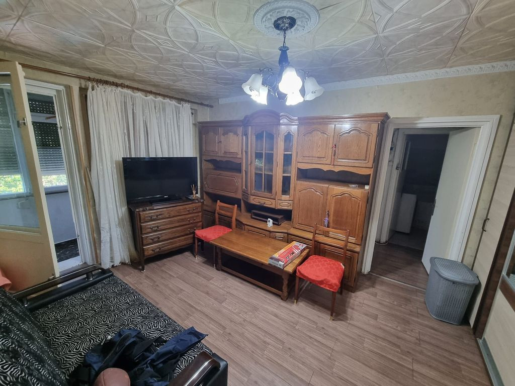 Tomis 2-apartament 3 camere cf 1 cu gaze