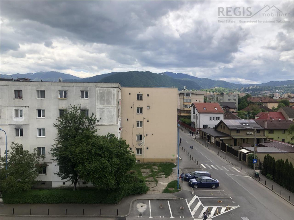 Garsoniera cu facilitati, Piata Tractorul la 900 m Complex C