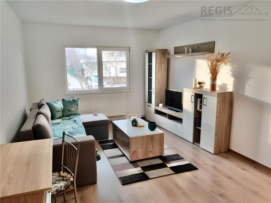 Apartament cu 3 Camere si 2 Bai in Tractorul