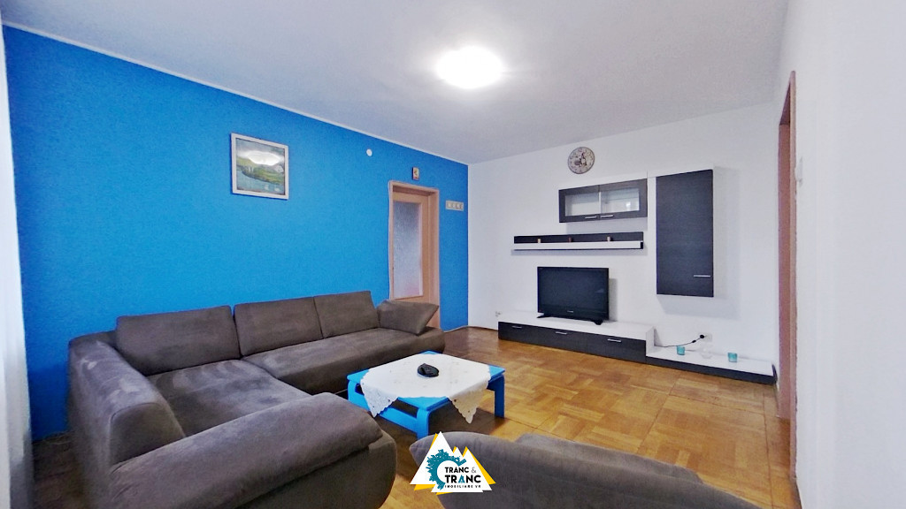 Ocazie unică! Apartament cu 3 camere în Podgoria – pozitie excelenta