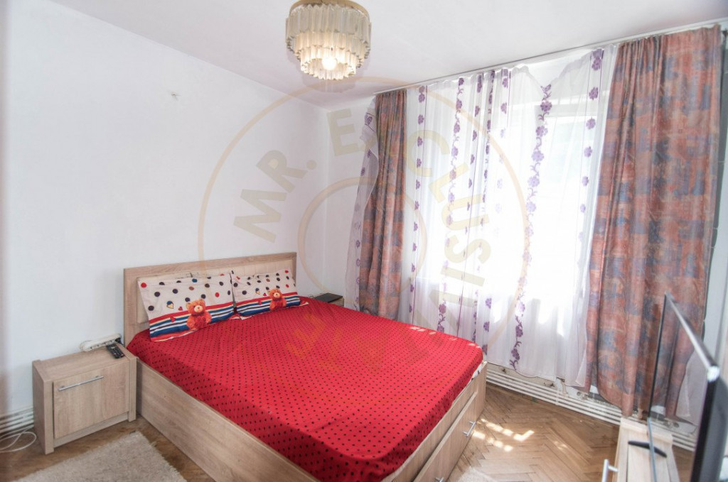 Apartament 2 camere,etaj 2, Calea Bucuresti-Pitesti. 0% COMI