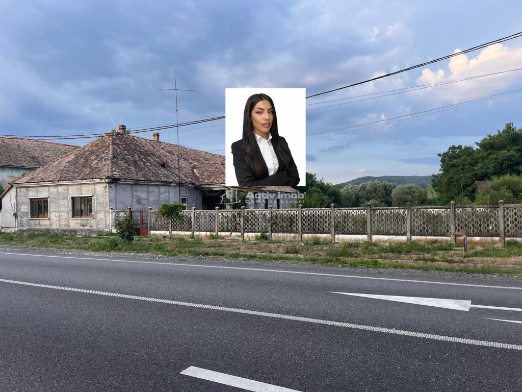 Sacu, Casa 426 Mp. Construiti, 6.500 Mp. Teren