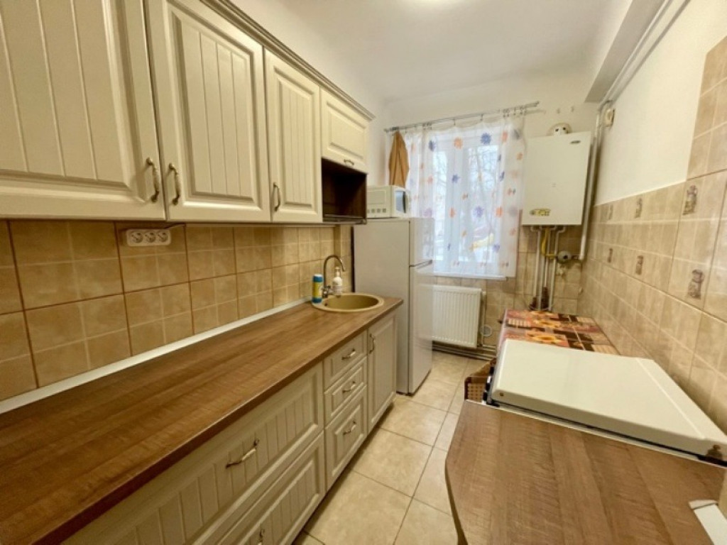 AA/867 De închiriat apartament cu 1 cameră în Tg Mureș - Semicentral