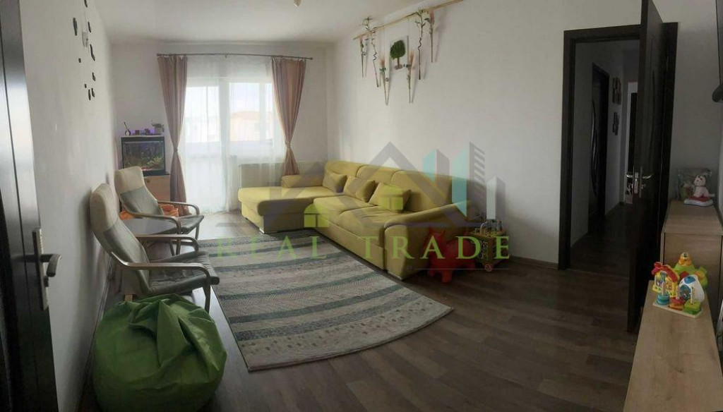 Apartament 4 camere Tractorul