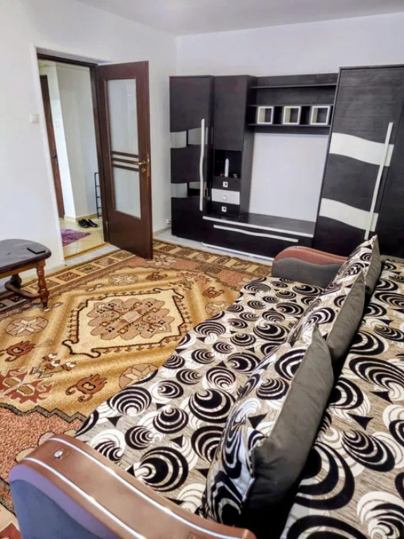 400 Euro! ap 2 cam, et 2 , zona Gara internationala