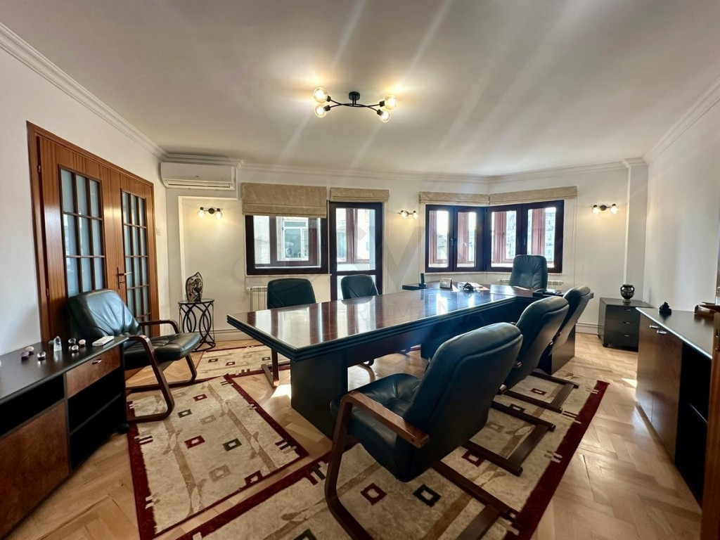 Apartament 3 camere - Decebal - Birou