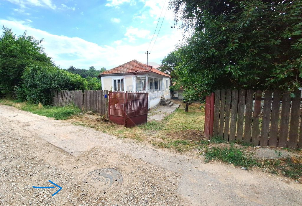 Casă / Vilă cu 2 camere de vânzare