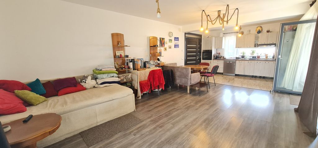 Casa individuala 4 camere 2 bai Cartier Izvor Tarlungeni