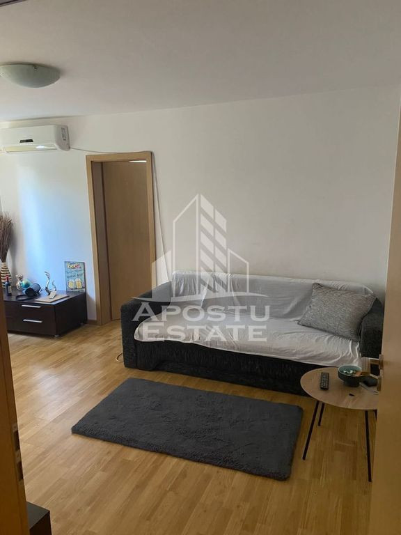 Apartament 2 camere Semidecomandat in zona Complex Studen...