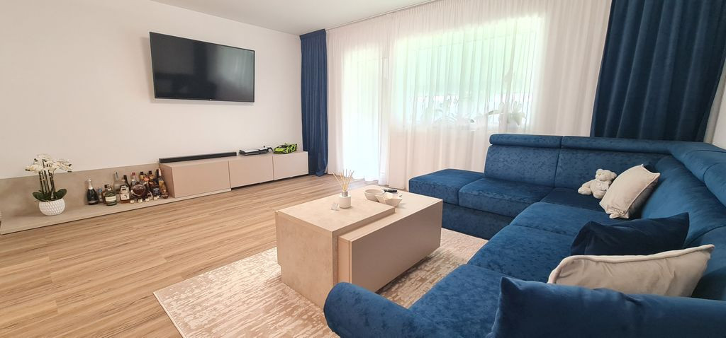 Casa 4 camere mobilata si utilata in Cartier Izvor Tarlun...