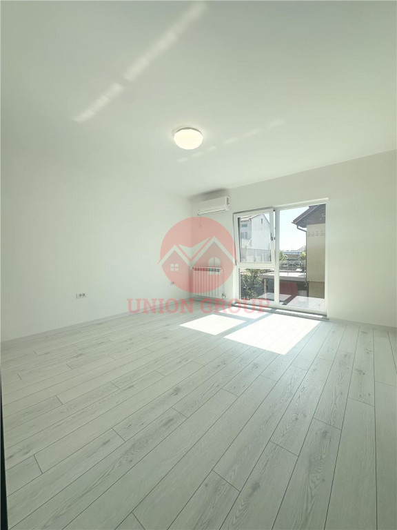 Spatiu de birouri - 2 birouri individuale cu baie proprie, F