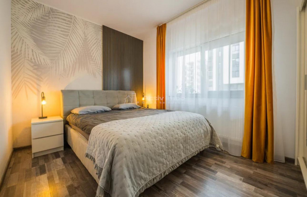 Apartament spatios cu 3 camere intr-un bloc nou