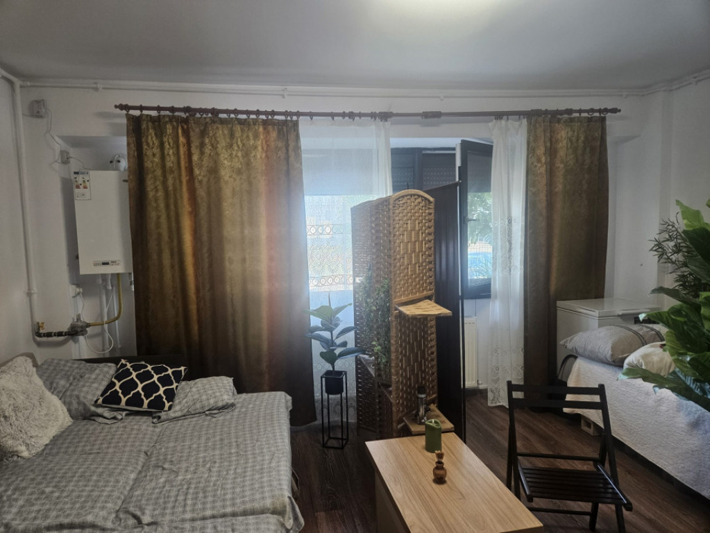 Garsonieră zona Campus