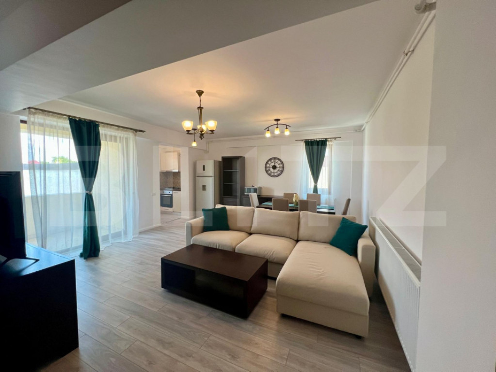 Apartament de lux, 3 camere, zona Centrala, parcare privata