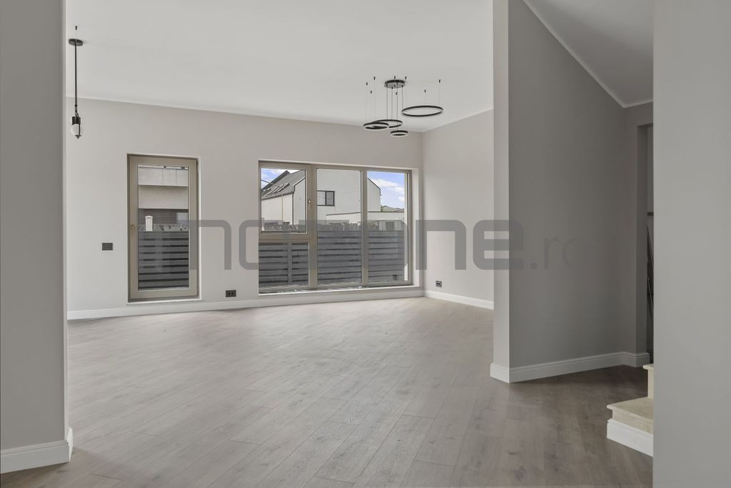 Vila - 4 camere, situată în Otopeni, 131mp utili, teren...