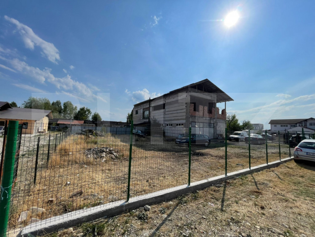 Spațiu industrial de 147 mp, teren 334 mp – zonă industr