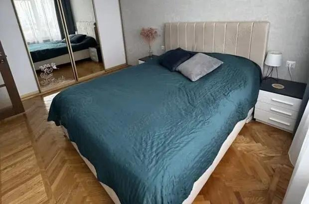 Garsoniera in Izvor, langa Facultatea de Drept