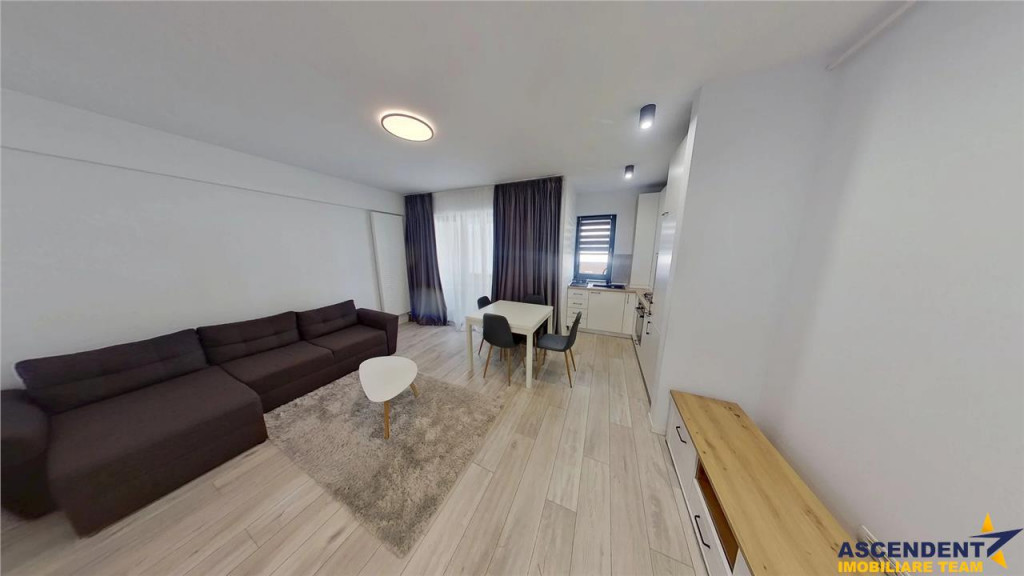 Apartament spatios,60 mp utili balcon si parcare, Transilvan