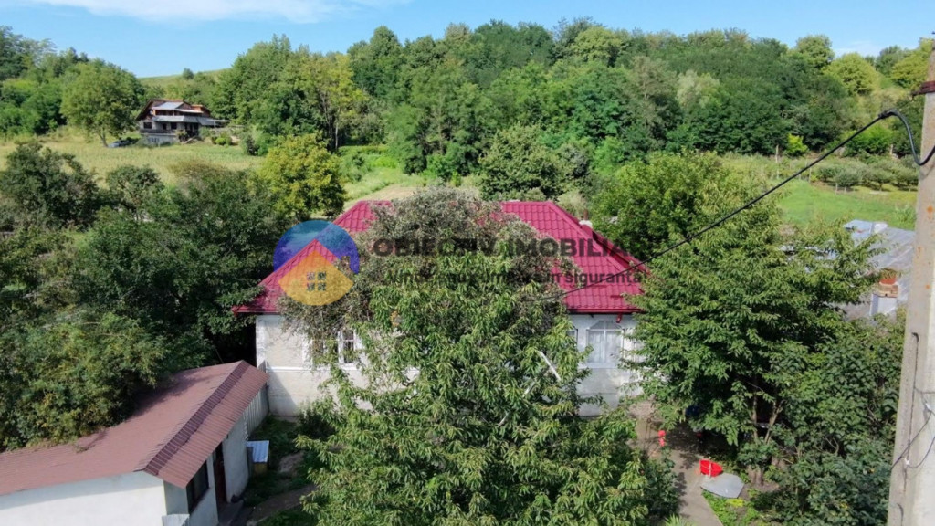 Casa de vanzare- Podoleni/ jud. Neamt