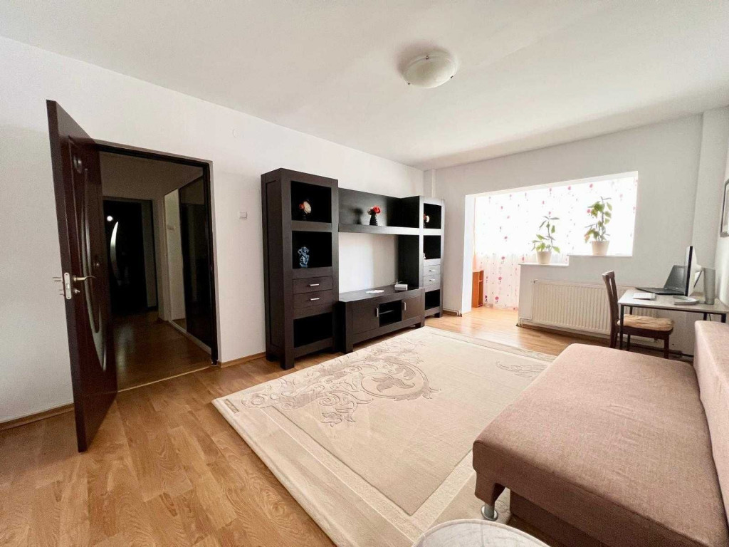 2 Camere RACADAU ,renovat,129.900