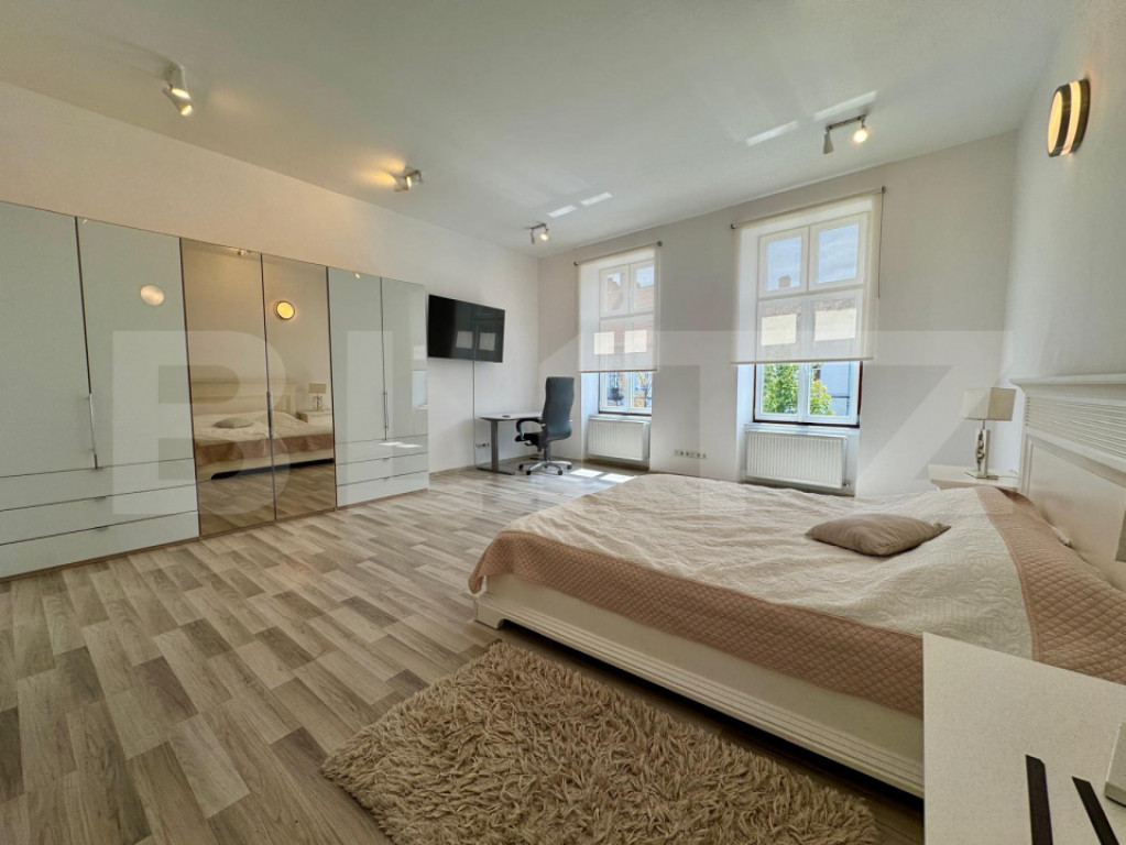 Apartament 4 camere, 130 mp, zona Piața Unirii