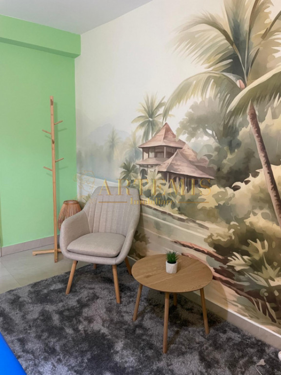 Spatiu comercial , zona Decebal