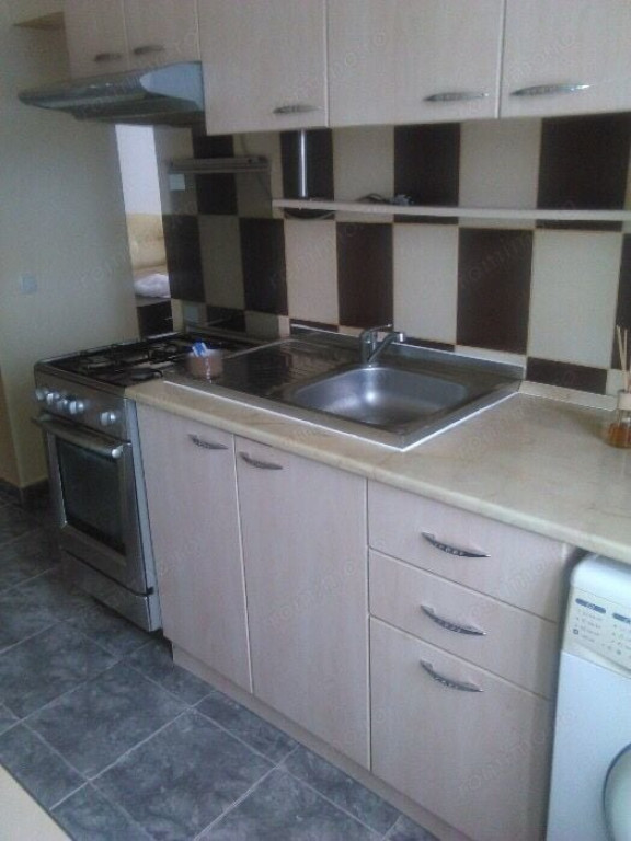 Apartament cu 2 camere in zona Bucovina