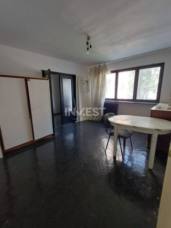 APARTAMENT CU 3 CAMERE , ETAJUL 1 , CARTIER ALEXANDRU CEL BU