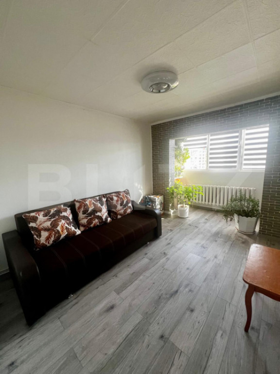 Apartament cu 2 dormitoare, decomandat, zona Piata Marasti