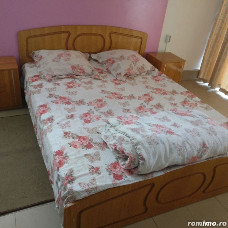 1 camera in zona Blascovici