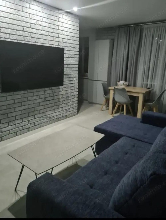 Garsoniera in zona Izvor