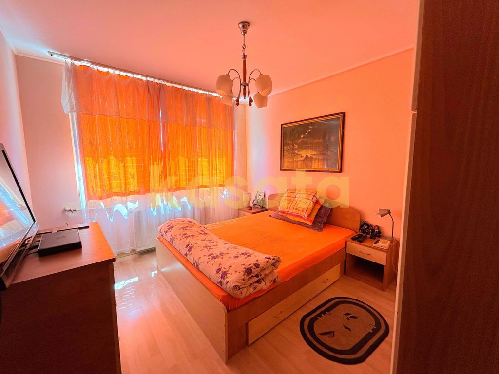 Apartament 3 camere Crângași, vizavi de Auchan, etaj 3