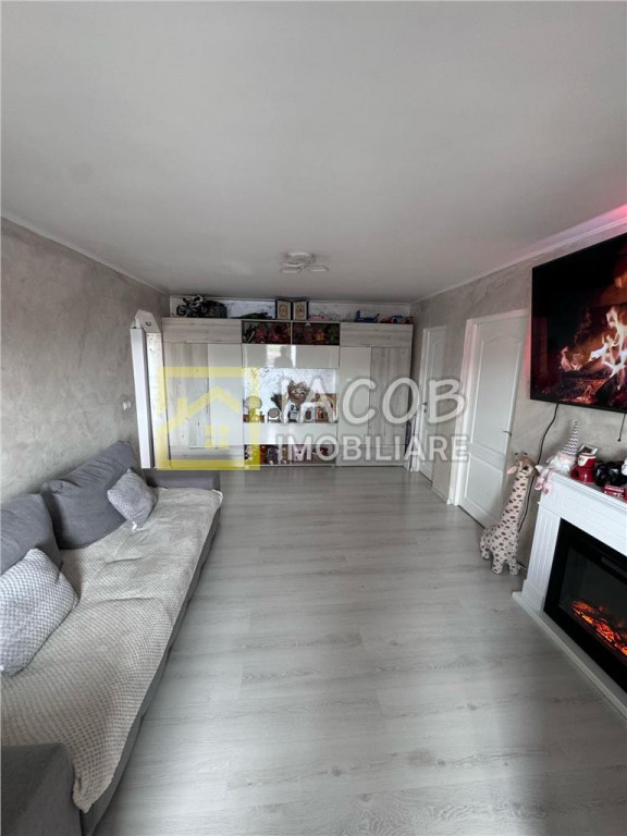 Apartament 2 camere, mun. Onesti, jud. Bacau