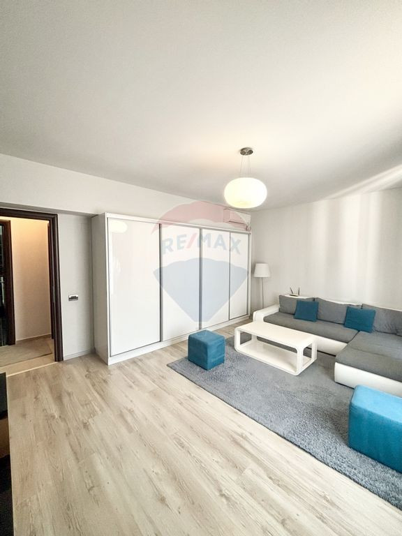 Apartament cu 2 camere de închiriat Unirii, Palatul Parl...