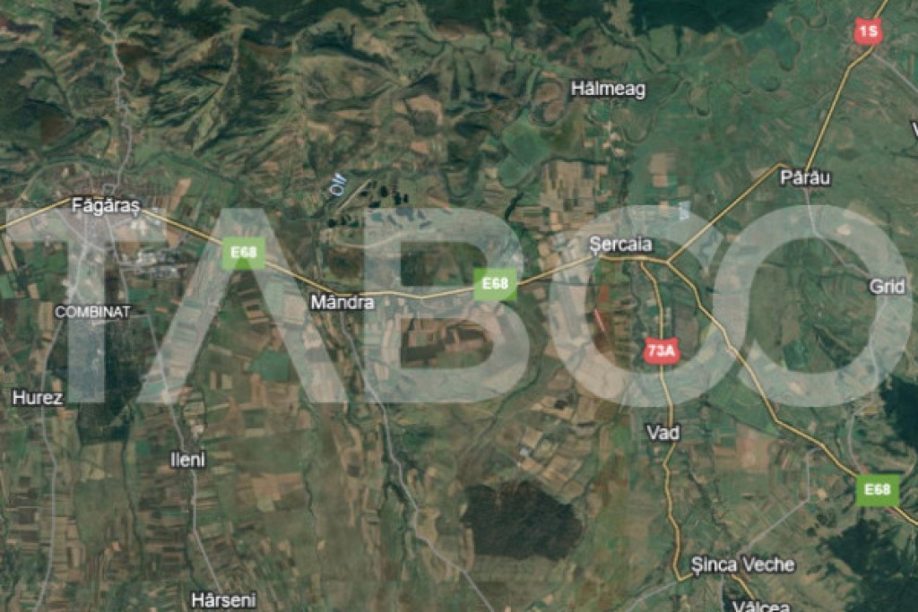 Teren intravilan 4332 mp cu utilitati front stradal 143m Sat