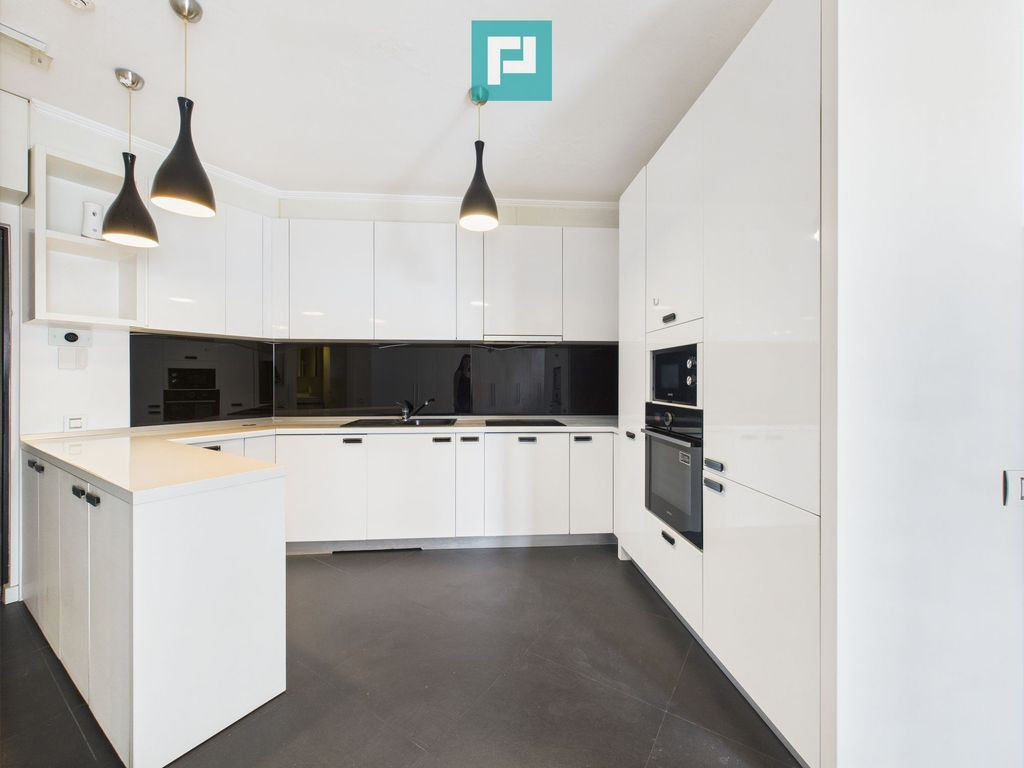 Apartament cu 3 camere ARED Kaufland