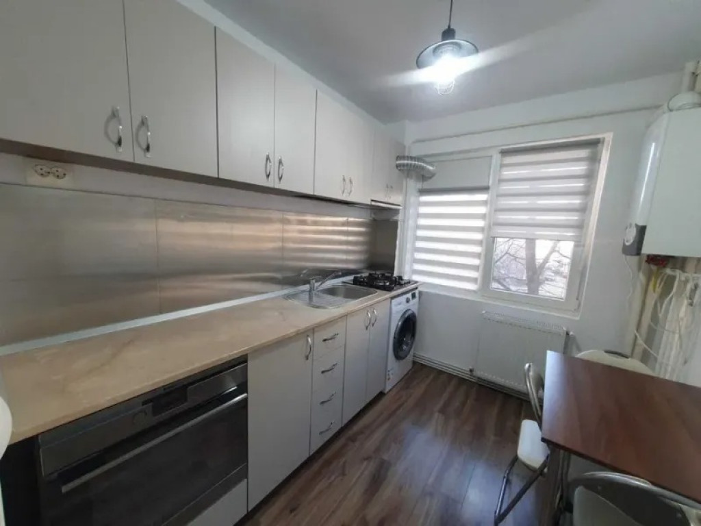 Inchiriere apartament 2 camere, in Gara,