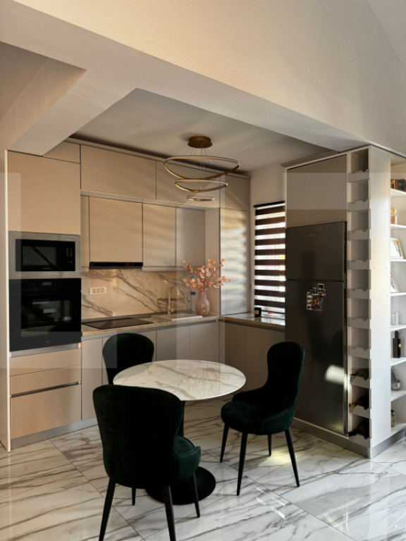 Descoperă eleganța minimalistă în Giroc – gata să de