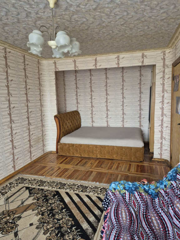 Garsoniera de inchiriat in zona Piata Romana