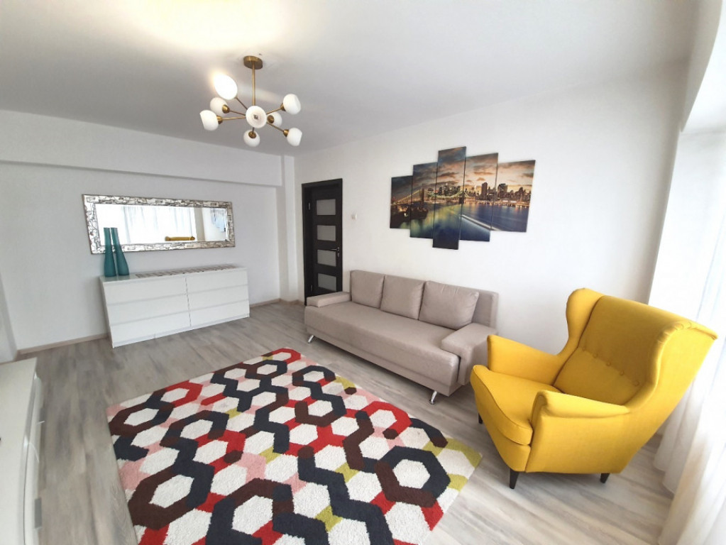 Apartament 3 Camere de Închiriat – Zona Unirii / Strada T