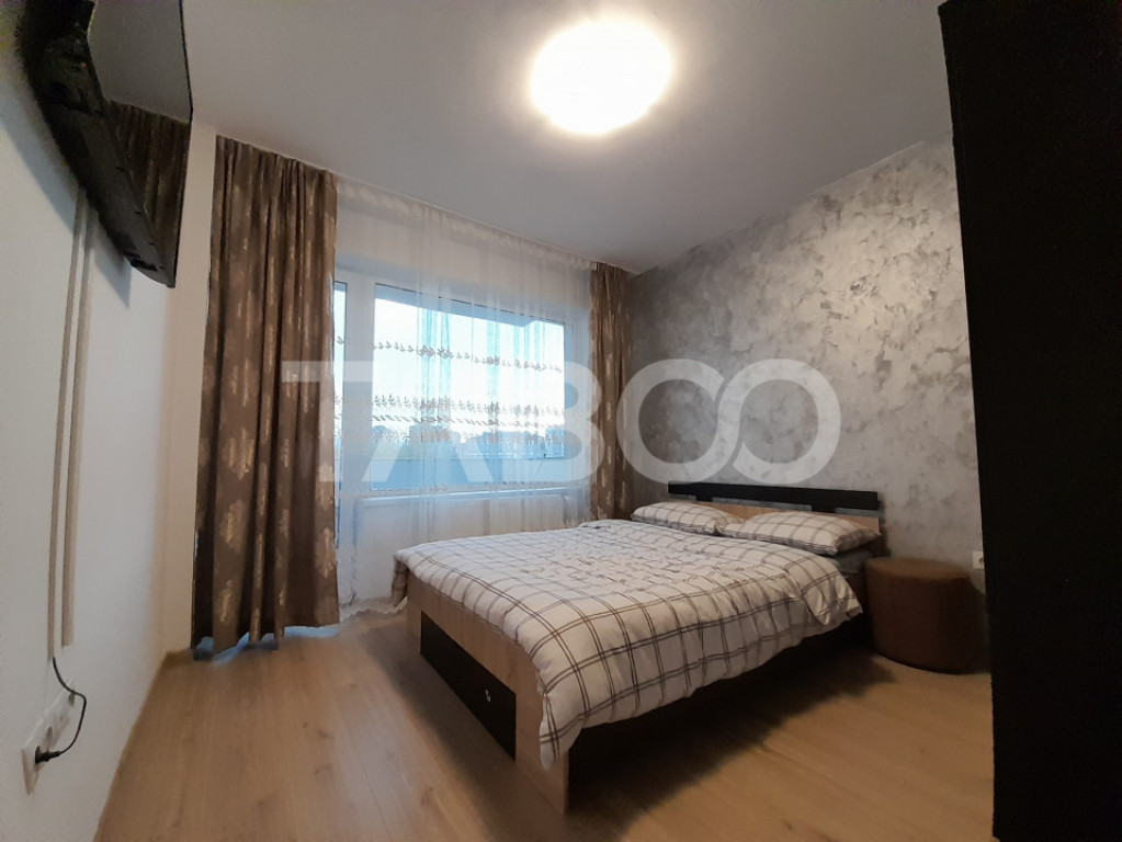 Garsoniera decomandata cu balcon loc de parcare Doamna Stanc