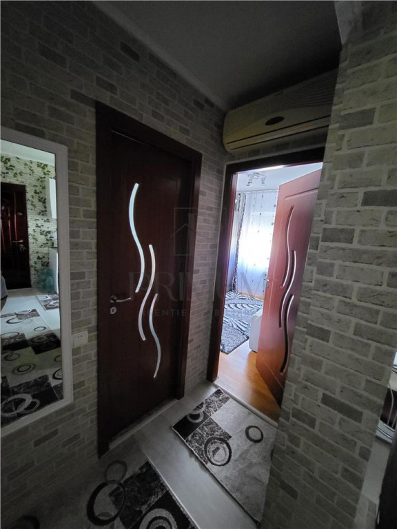 Lipovei - 2 Camere - 2 Balcoane - Decomandat - Centrala term