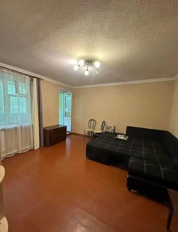 Garsoniera in zona Piata Romana