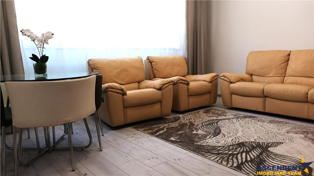 2 apartamente pretabile circuit turistic, Centrul istoric -S