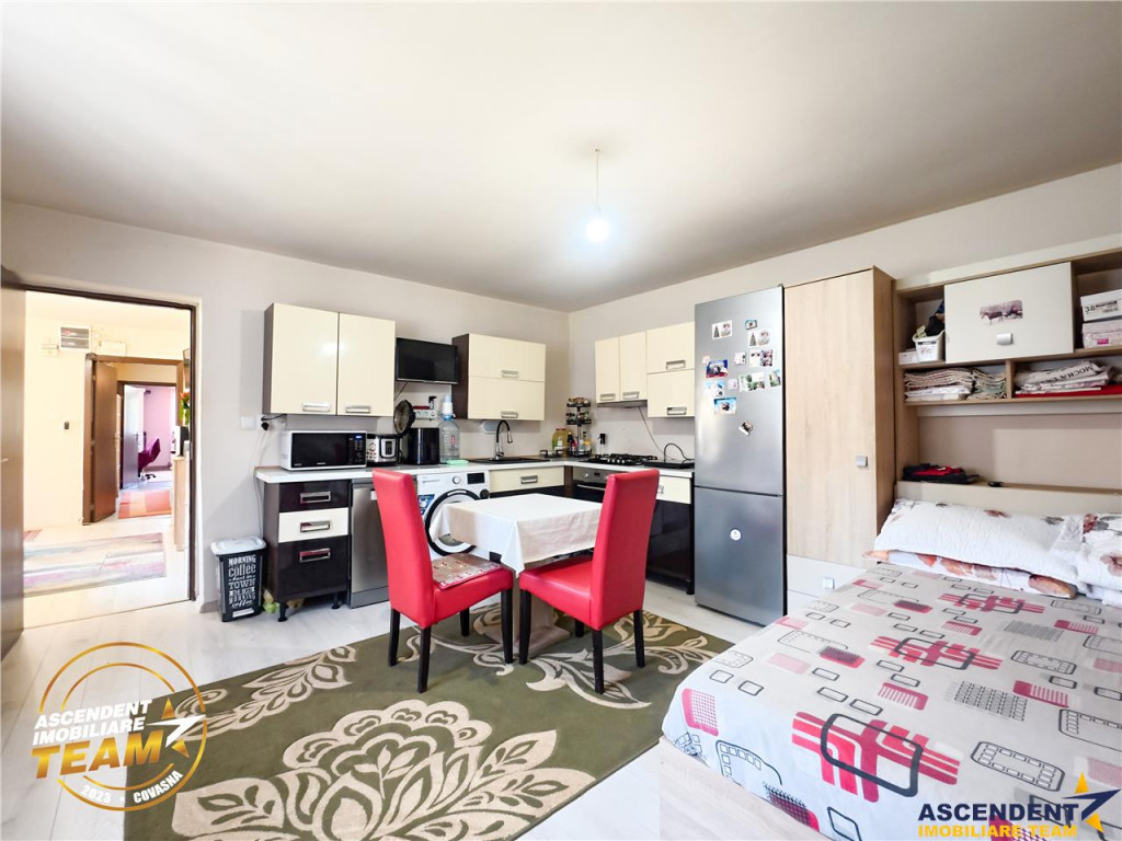 Prietenoasa casa,pe 1.000mp teren, valoroasa zonare:Valcele,