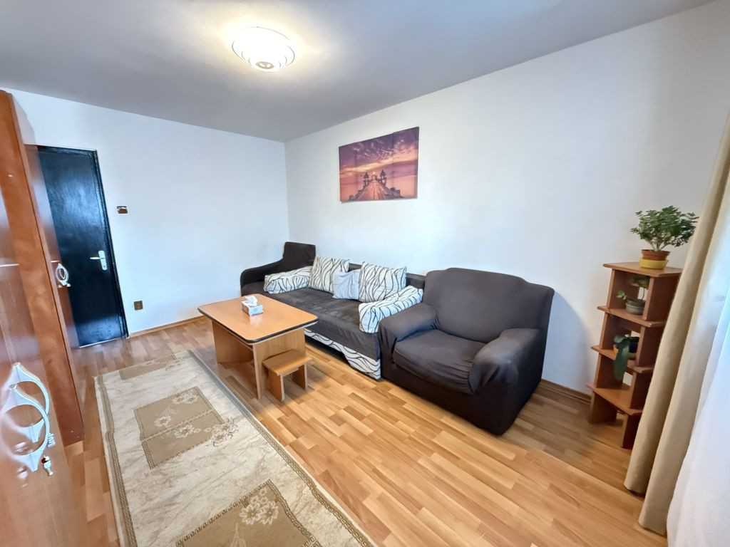 Apartament 2 Camere Teiul Doamnei Lacul Tei
